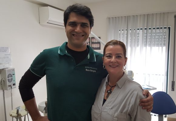 All-on-4® Volte a sentir os seus Dentes Fixos em apenas 1 Dia